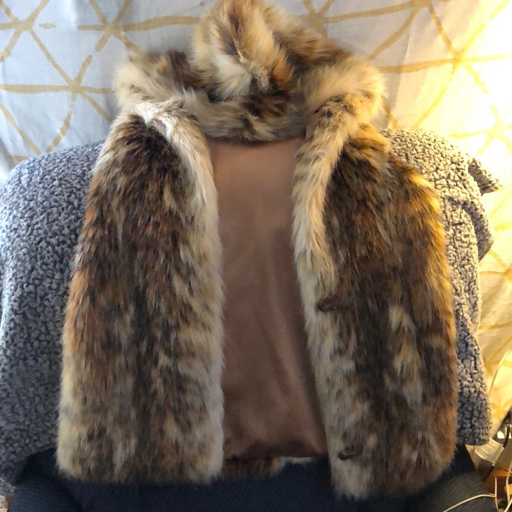 Fabulous Furs Red Fox Faux Fur Hook Vest XS